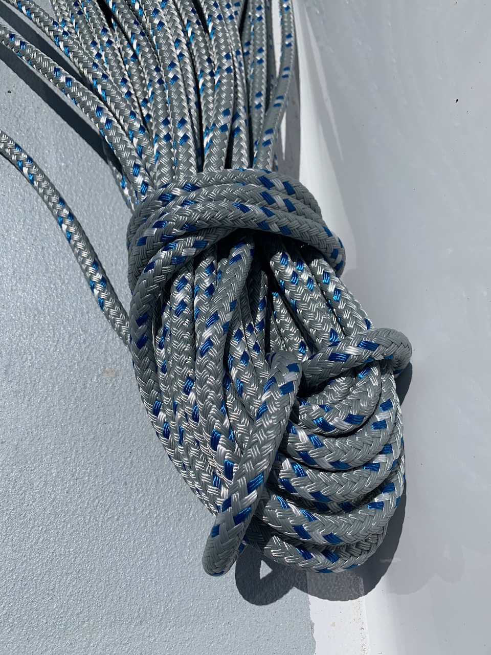 Rigging new reefing lines "Bold Flight"